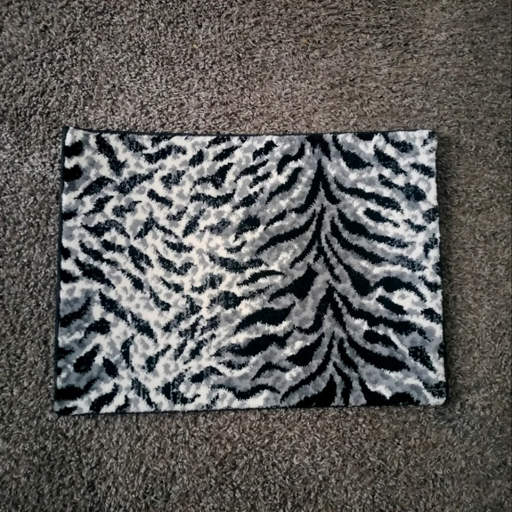 Bathroom mat
